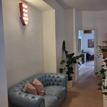 فندق مبيت وإفطار Putignani 181 *