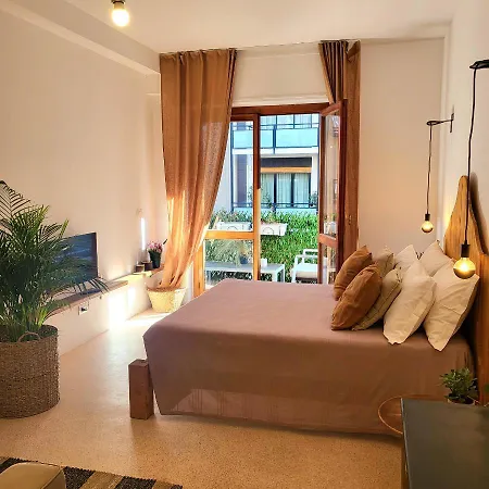 Putignani 181 Couette-café *