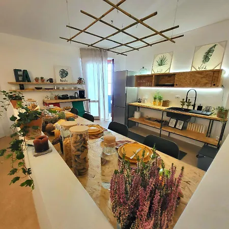 Putignani 181 Couette-café Bari